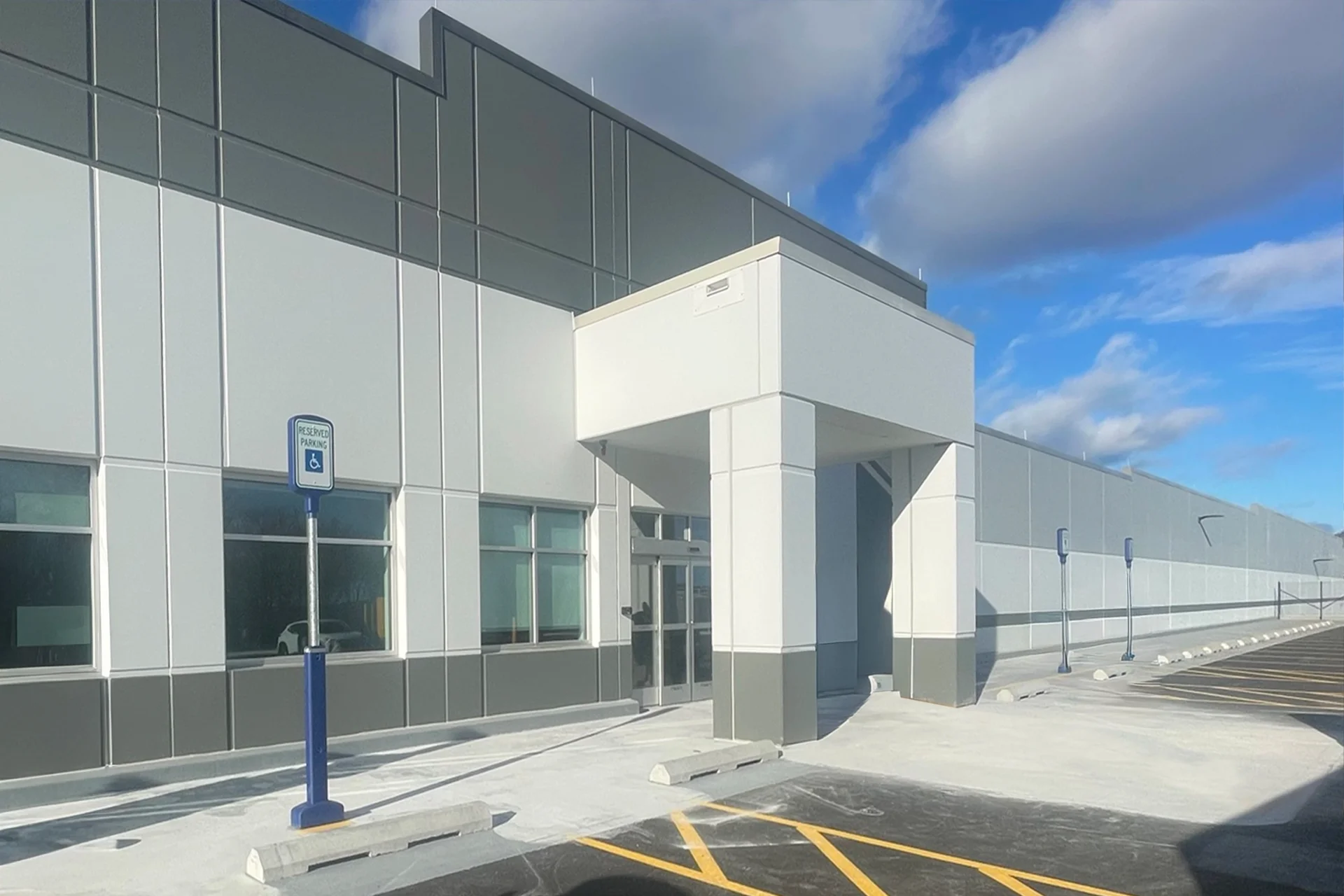 Hd Exteriorentry.webp